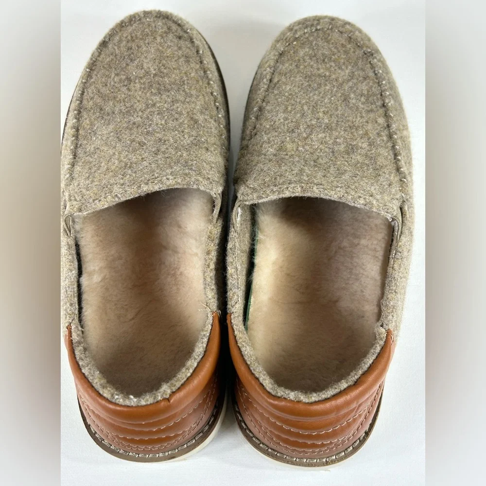 Sanuk Tan and Brown Slip-On Loafers Size 7